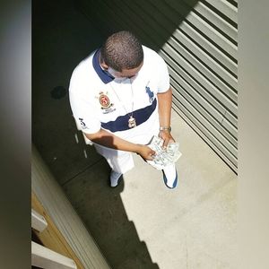 Meet your Posher, Stiles